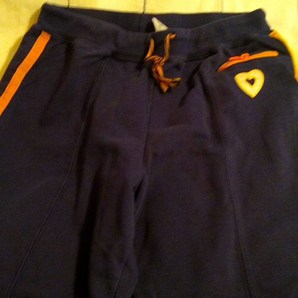 10/$20 BOGO Girls gym